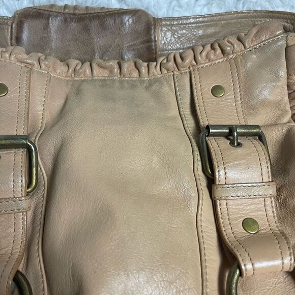 Betsey Johnson Vintage leather Tan Hobo large Shoulder Chain,& horseshoe accent - Picture 16 of 16